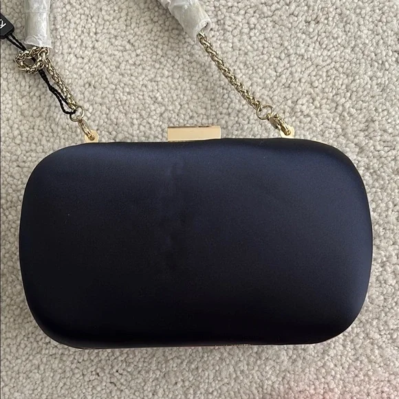 Karen Millen Navy Clutch with Chain Handle - Picture 4 of 7
